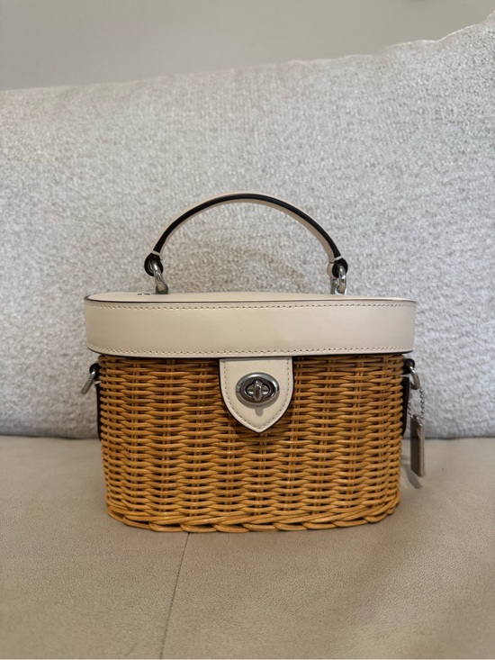 Coach Handbags - RARE Coach Kay Crossbody top handle bag Chalk basket woven